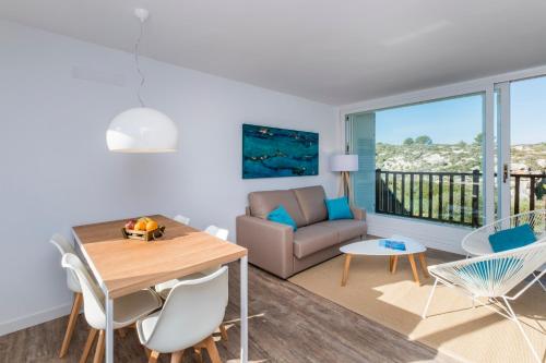 Fasiliti, Apartamentos Playa Canutells in Menorca