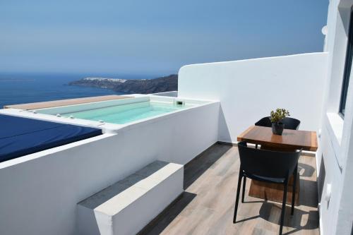 Santorini's Balcony
