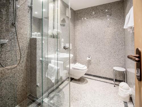 Bathroom, Dunenpark Binz - Komfort Ferienwohnung mit 2 Schlafzimmern und Balkon im Obergeschoss 068 in Ostseebad Binz