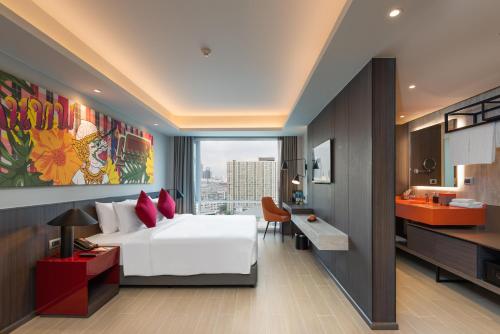 room detail thumbnail 0