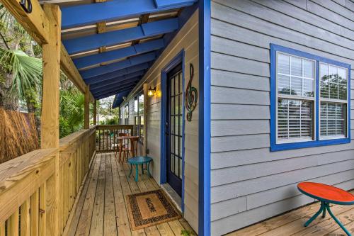 Downtown Ocean Springs Retreat: 1 Mi to Beach! in 密西西比州海洋溫泉 (MS)