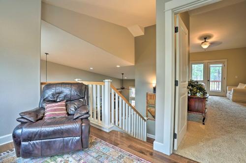 Elegant Townhome - Deck on Widgi Creeks 18th Hole - image 6