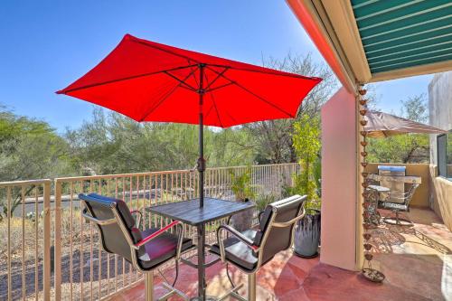 Tucson Home with BBQ and Patio, 5 Mi to A Mountain! near พิพิธภัณฑ์สัตว์ป่านานาชาติ