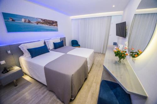 Anonymous Beach Hotel (Adults 16+) image 12
