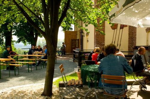 Pension und Gaststätte "Zur Brauschänke"