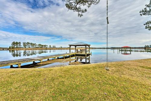 Waterside Belhaven House and Cottage with Porch and Dock