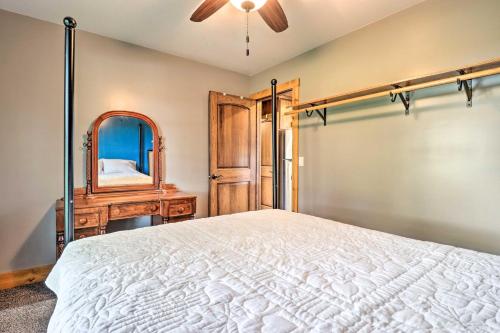 Cozy Haven of Rest Home with Amish Country Views! - image 7