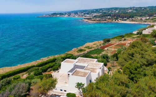  Leuca Sea Access Villas by WowHomes in Castrignano del Capo