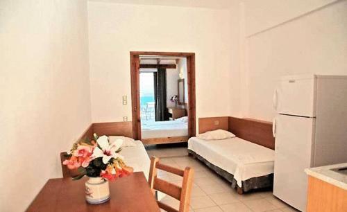Adonis Hotel, Agia Galini (foto 7)