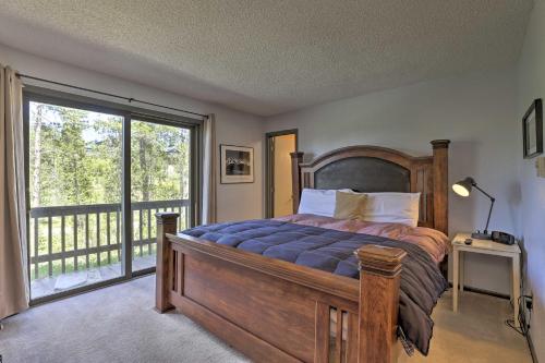 The Jabberwocky Condo with Pool and Sauna Access - main image