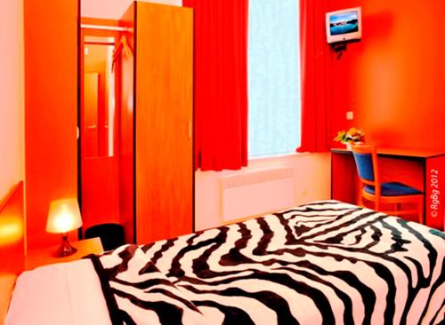 Hotel The Moon - image 9