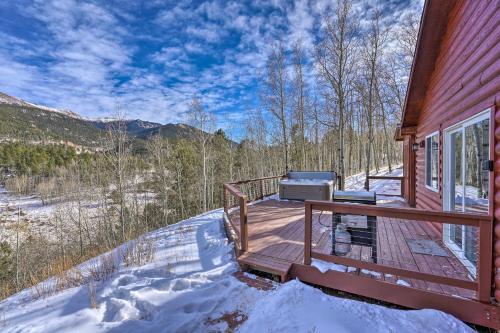 Secluded Divide Cabin with Hot Tub and Gas Grill!