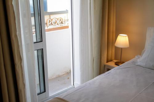 Caparica Downtown Apartment - image 7