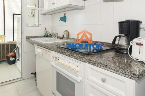 Apartment with Sea View image 10