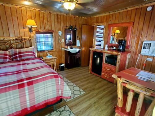 1 queen bed