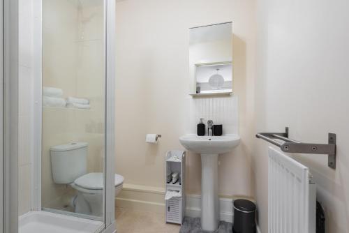 Picture of Virexxa Bletchley - Executive Suite - 2Bed Flat With Free Parking