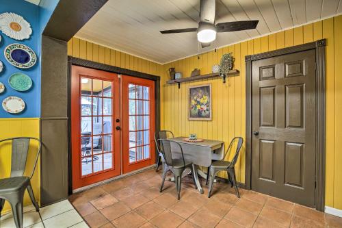 Tropical Palm Harbor Retreat with Lanai and Patio!