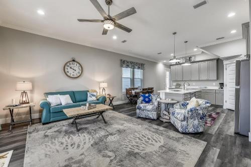 Vacation Station by Book That Condo