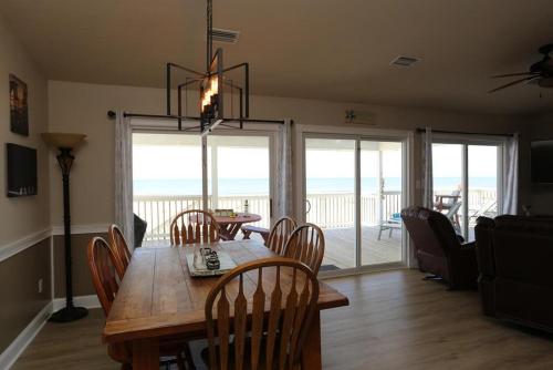Gulf Pines by Pristine Properties - main image