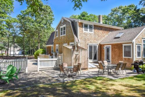 901 Brand New Completely Renovated Great Location Dog Friendly - main image