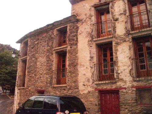 Evol Farmhouse gîte à louer Quérigut