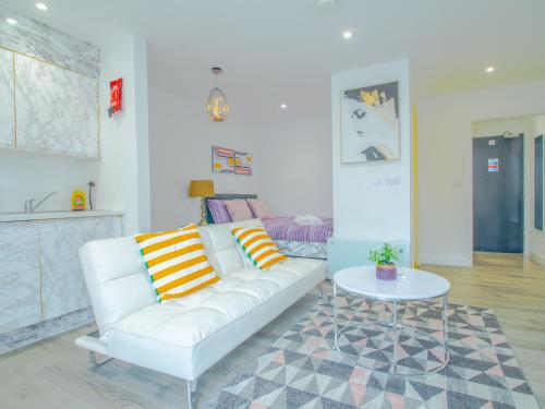 Prime Serviced Apartments Sheffield Center 5