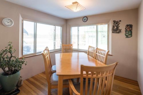315 Waterfront on Blackfish Creek with Sweeping Views Convenient Location - image 6