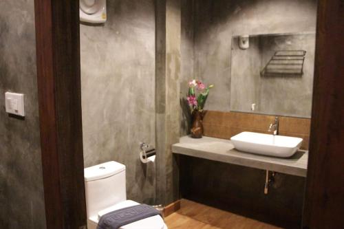 Hotels in Phang Nga | NOW Enjoy Contactless Booking & 24/7 Support!