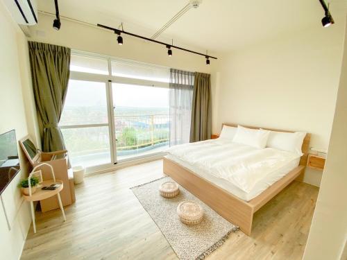 艾睏khùn行旅, Donggang