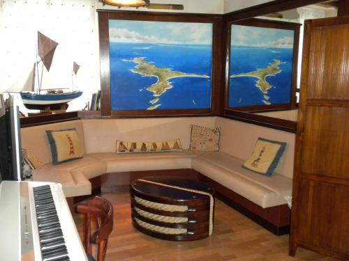 共用Lounge/電視區, 勒馬林酒店 (Hotel Le Marin) in 歐賴