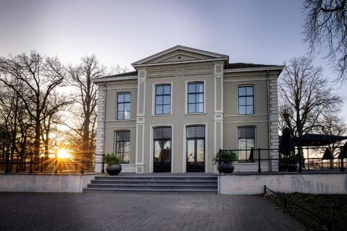 Pillows Luxury Boutique Hotel aan de IJssel, Deventer bei Wesepe