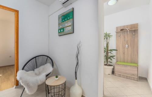 Apartment - Ground Floor image 7