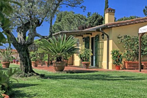 Villa Santa Chiara, Gavorrano, Grosseto and Maremma
