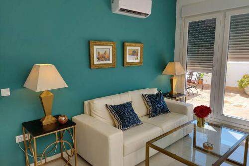 *****IMPRESSIVE VIEWS ATTIC