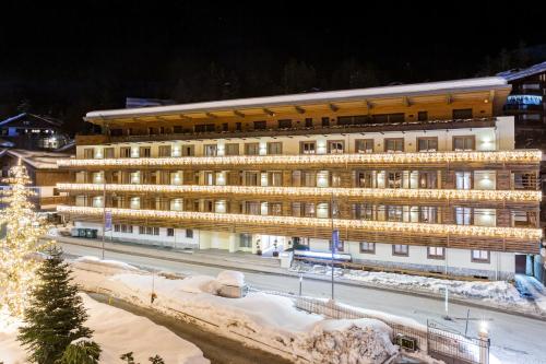 Radisson Residences Savoia Palace Cortina d’Ampezzo - Accommodation - Cortina d`Ampezzo