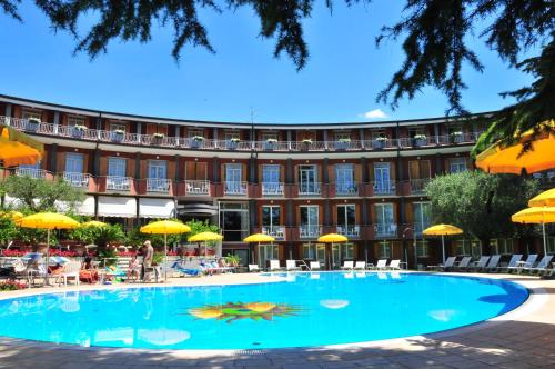 Hotel Continental - Garda