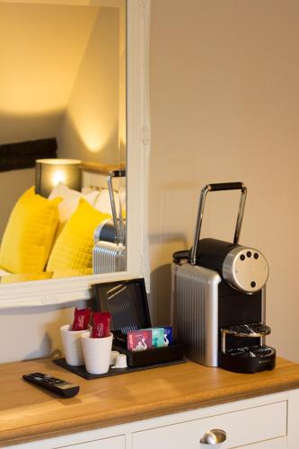 Church Inn - image 8