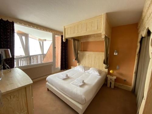 Hotel Le Portillo - main image