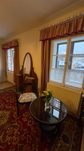 Superior Triple Room image 3