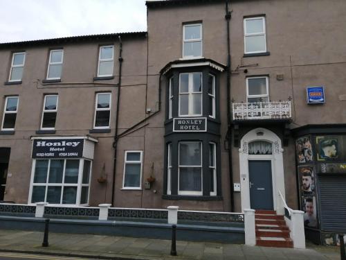 The Honley hotel - main image