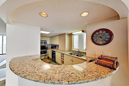 Ocean Views from Huge Balcony! All-Suite Corner Condo condo - image 6