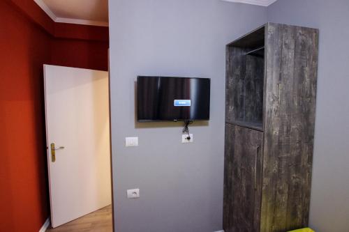 Nov’s Apartment - image 8