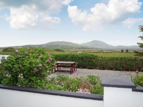 Mountain View Holiday Home - image 7