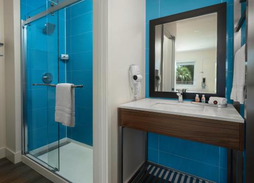 Motel 6-Santa Barbara CA - Beach - image 7