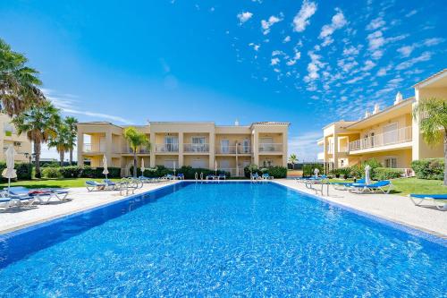 Family Holiday Apartment - Centrally Located - Vale de Parra Albufeira