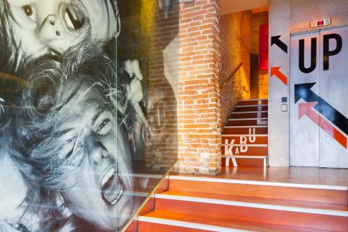 Kabul Party Hostel Barcelona - image 5