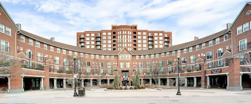 Kasa Louisville Downtown - image 7