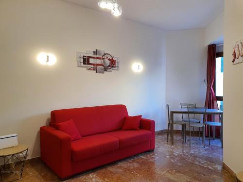 Centre Home - image 3