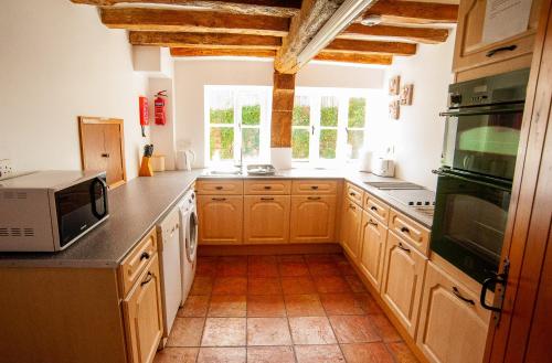 St Michael's Cottage - image 6