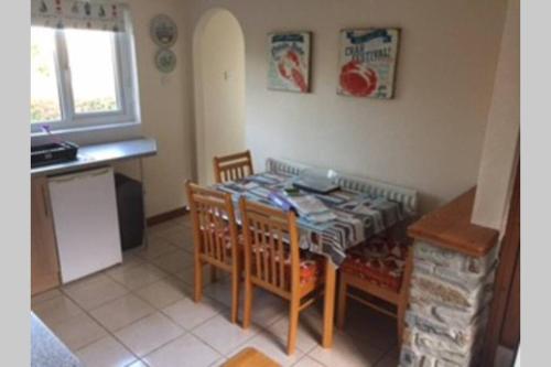 Thyme cottage with hot tub and parking Padstow Cornwall SATURDAY CHANGE 7 DAY STAYS ONLY - main image